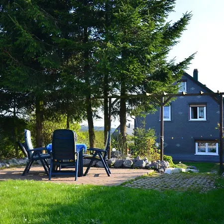 In With Garden Apartment *