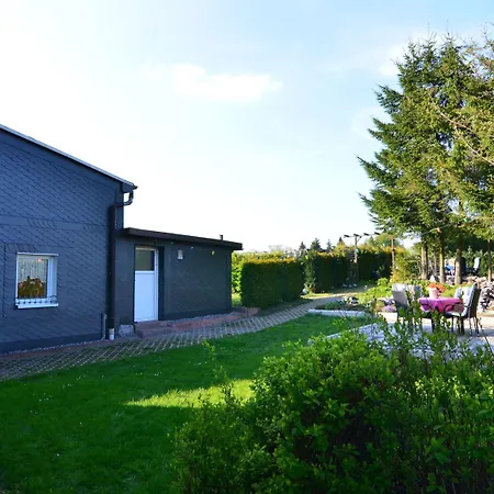 Forest Escape With Garden Apartment Neustadt am Rennsteig