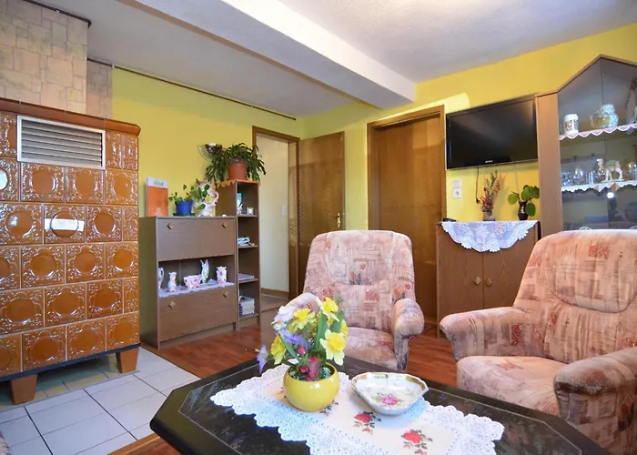 Forest Escape With Garden Daire