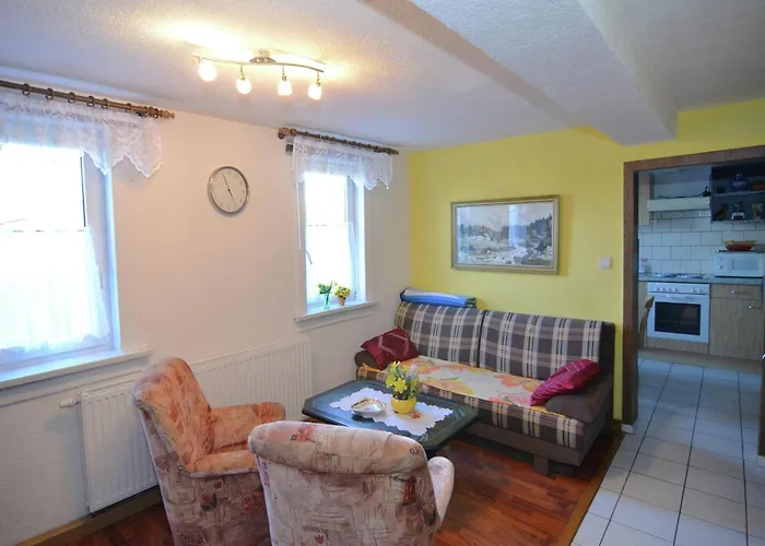 Forest Escape With Garden Daire *