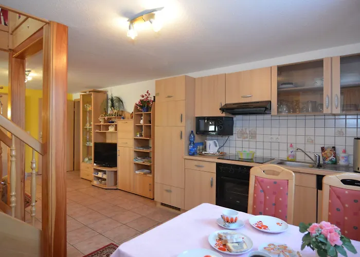 Forest Escape With Garden Neustadt am Rennsteig